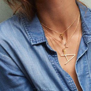 E necklace